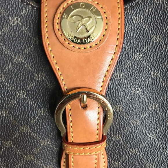 Rioni Moda Italia Signature Handbag - Picture 2 of 11